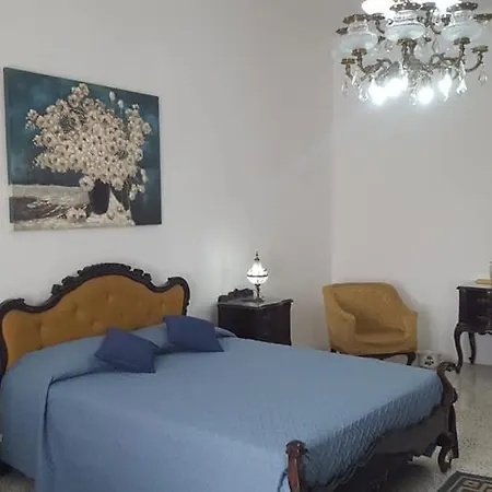 Palazzo Giorgio * خليج سانت بول